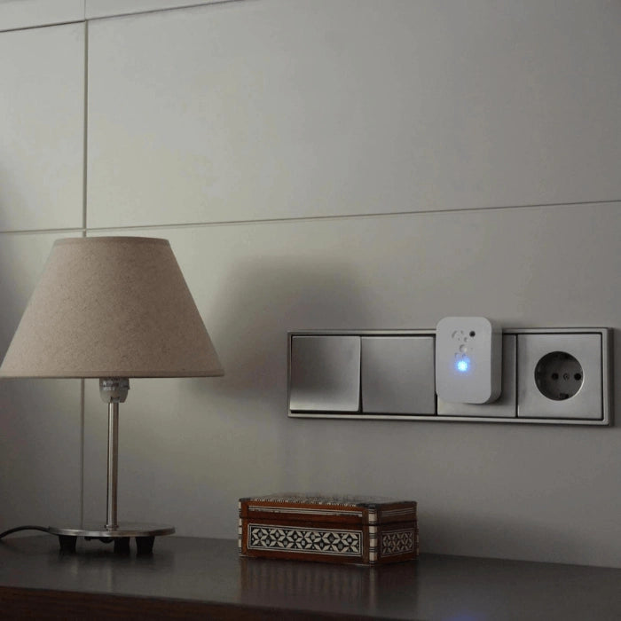 Ahuyentador Anti Ácaros y Purificador de Aire R-502 - Radarcan