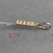 Crimps de cobre niquelado 2,4 mm para fijación de alambre en sistemas antiaves, pack de 100 unidades.